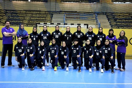 باخت دختران هندبال به ازبکستان
