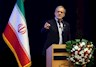 دشمن در پی اختلاف مردم با مسئولان است