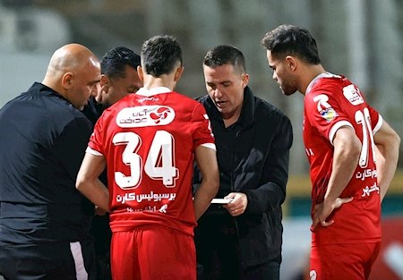 سرمربی پرسپولیس اوایل هفته در تهران