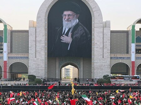 حضور جامعه ورزش در مراسم بدرقه رهبر شهید