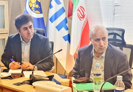 هیات رئیسه فدراسیون بدنبال برکناری ممبینی
