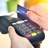 اختلال سیستم بانکی از قطعی خطرناک تر است