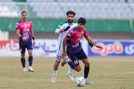 اژده ها کش در پرسپولیس