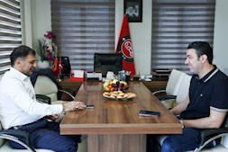 اولین نشست نکونام با مدیرعامل تراکتور