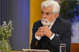 مجری سابق با هزار دستان بازمی گردد