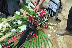 مراسم خاکسپاری ایرج خواننده
