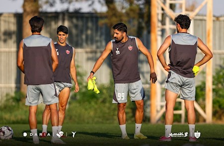 ترکیب احتمالی پرسپولیس مقابل استقلال خ