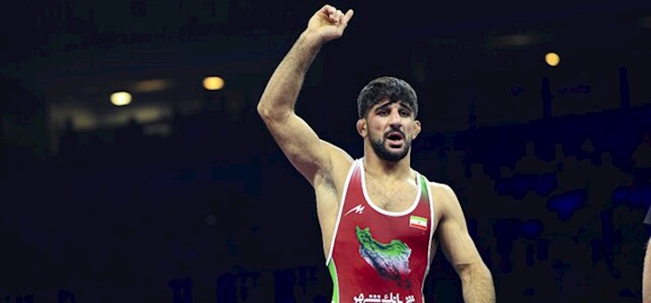 نابغه کشتی بدون دادن امتیاز قهرمان لهستان شد