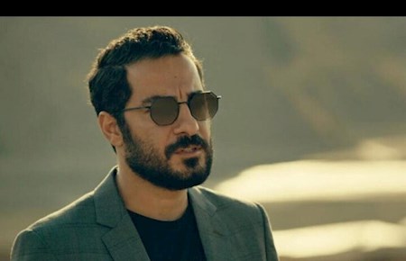 چرا آرش نوید محمدزاده را کنار گذاشت