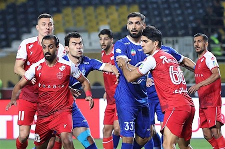 نیمه اول دربی ۱۰۷ بدون گل خاتمه یافت
