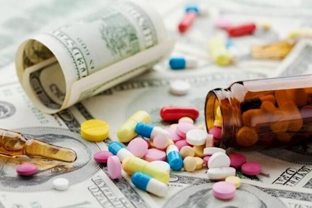 دارو با ارز ترجیحی تامین می شود