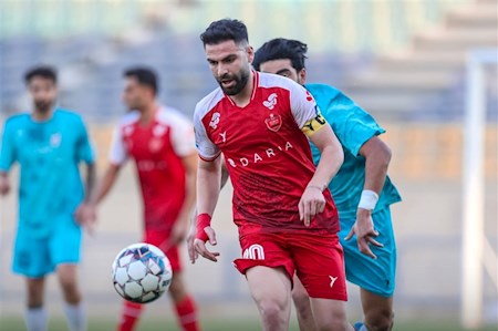 باخت پرسپولیس به چادرملو