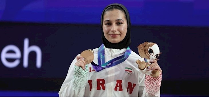 در هشتمین روز فقط دختر وزنه بردار ایران مدال گرفت