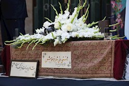خاکسپاری چهره ماندگار میراث فرهنگی کشور