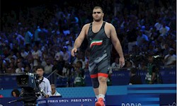 چراغ یازدهمین طلا را کشتی روشن کرد
