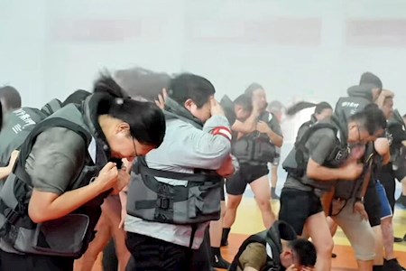پول بده تا بترسی و رنج بکشی