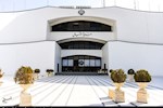 آغاز کاشت زمین چمن ورزشگاه آزادی