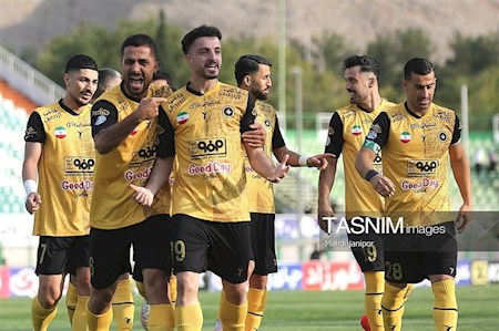 نتایج پایانی هفته دهم لیگ برتر فوتبال