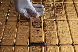 کاهش ۷ دهم درصدی قیمت طلا