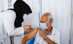 افتتاح مرکز واکسیناسیون تجمیعی هلال احمر